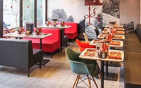 ibis Marseille Timone